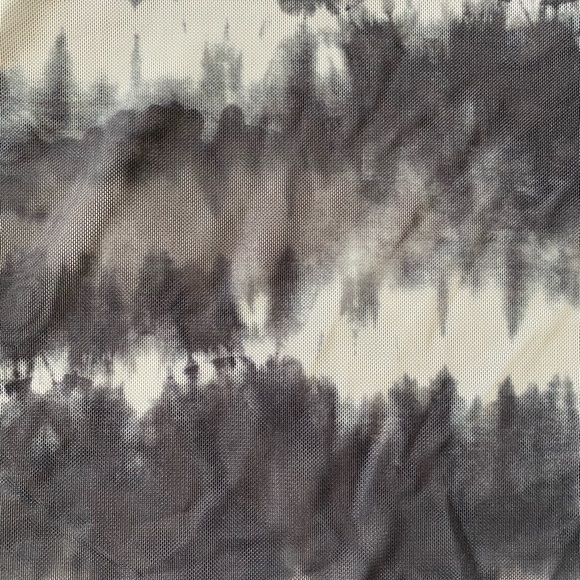 H&M tide dye mesh shirt XS - Picture 3 of 3
